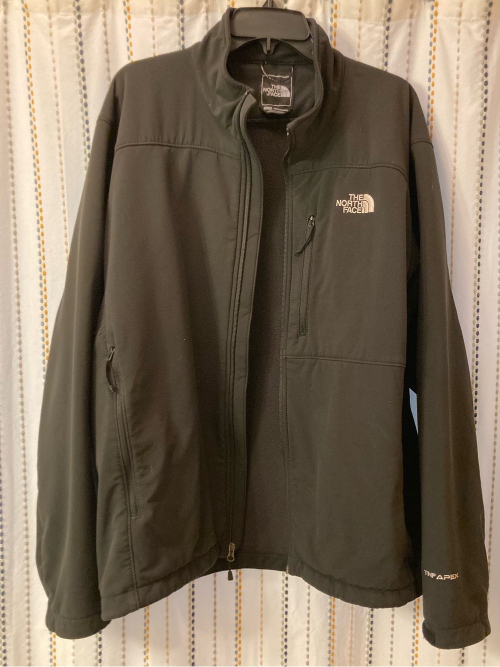 The North Face Black Lightweight Softshell Jacket TNF APEX